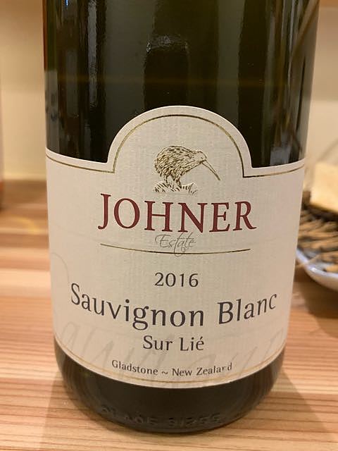 Johner Estate Sauvignon Blanc Sur Lie