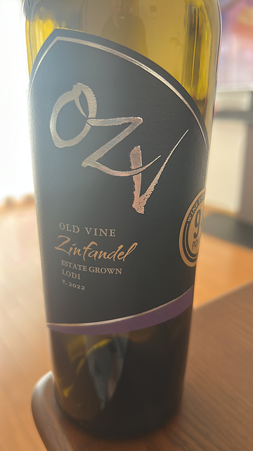 OZV Old Vine Zinfandel(オージーヴィー オールド・ヴァイン・ジンファンデル)