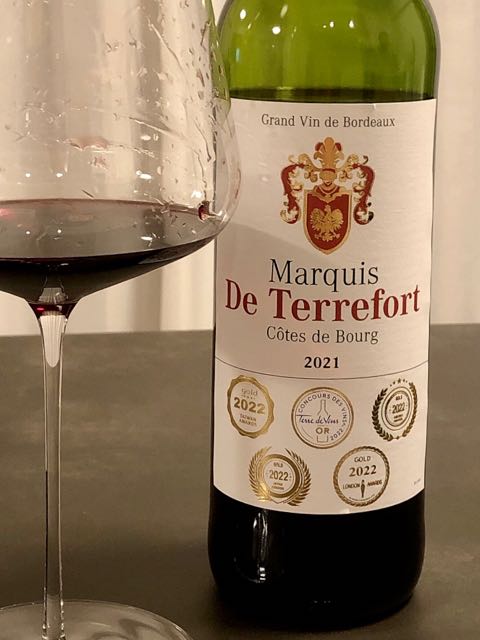 Marquis de Terrefort Côtes de Bourg(マルキ・ド・テレフォール