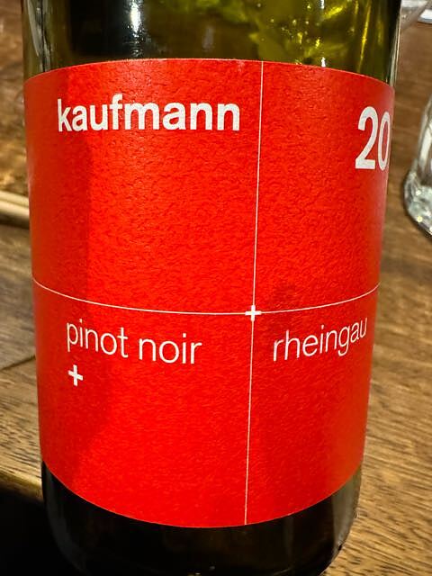 Kaufmann Pinot Noir + trocken(カウフマン ピノ・ノワール トロッケン)