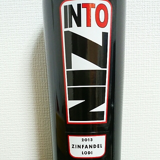 Into Zin(イントゥ ジンファンデル)