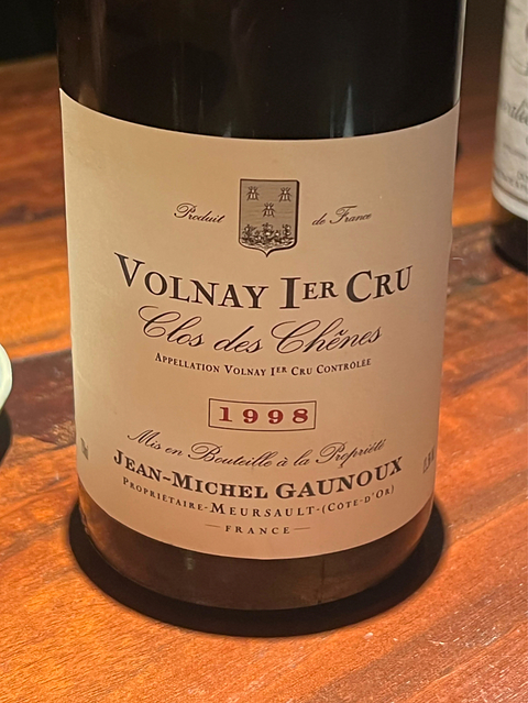 Dom. Jean Michel Gaunoux Volnay Clos des Chênes 1er Cru