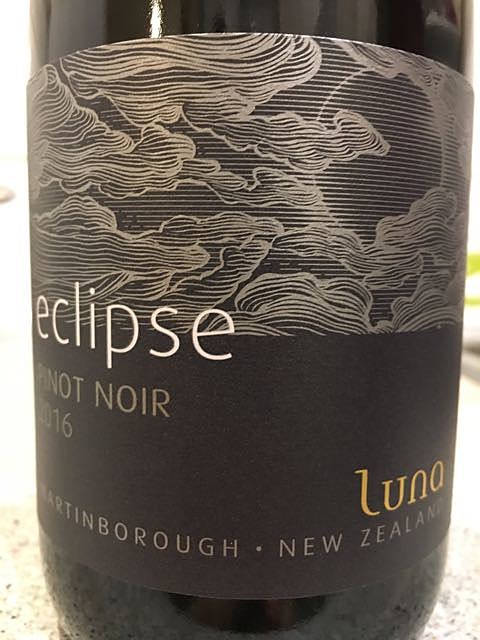 Luna Eclipse Chardonnay(ルナ エクリプス シャルドネ)