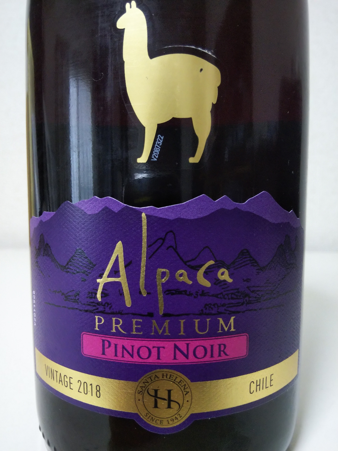 Alpaca Premium Pinot Noir(アルパカ プレミアム ピノ・ノワール