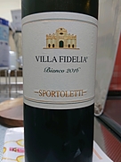 Begå underslæb Mig triathlon Sportoletti Villa Fidelia Bianco(スポルトレッティ | Vinica 無料のワインアプリ