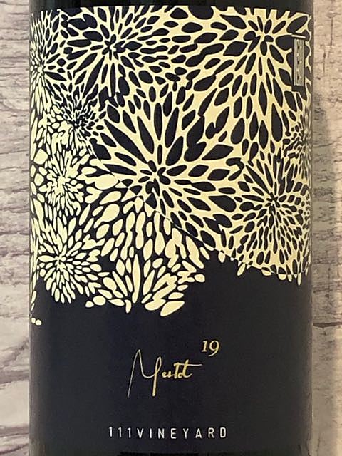 111VINEYARD Merlot 19