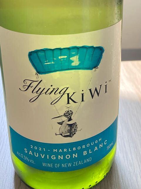 Flying Kiwi Sauvignon Blanc(フライング・キウィ ソーヴィニヨン・ブラン)