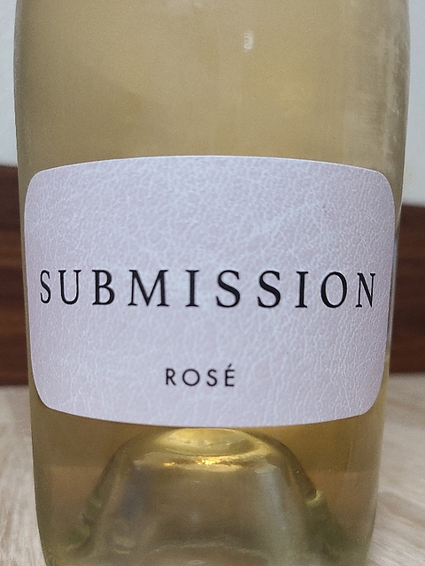 Submission Rosé