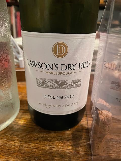 Lawson's Dry Hills Riesling(ローソンズ・ドライ・ヒルズ リースリング)