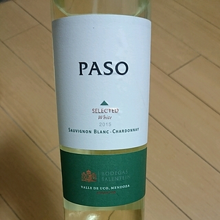 Paso Selected White Sauvignon Blanc Chardonnay(パソ セレクテッド・ホワイト ソービニヨン・ブラン シャルドネ)