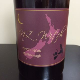 NZ Witch Pinot Noir(ニュージー・ウィッチ ピノ・ノワール)