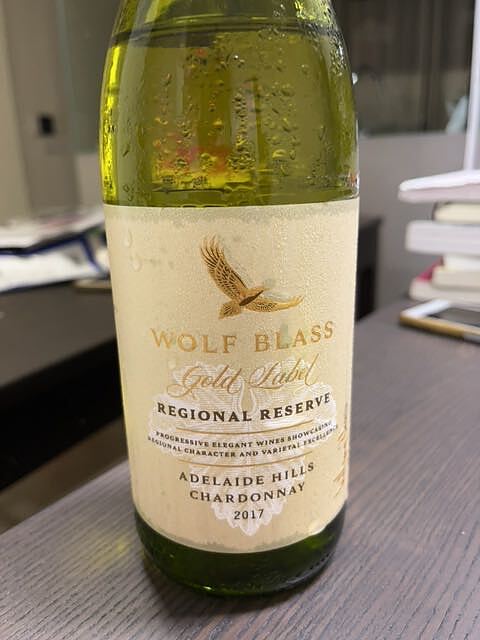 Wolf Blass Gold Label Regional Reserve Adelaide Hills Chardonnay(ウルフ・ブラス ゴールド・ラベル リージョナル・リザーヴ アデレード・ヒルズ シャルドネ)