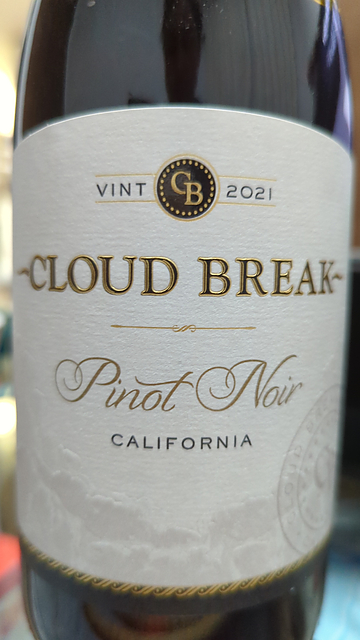 Cloud Break Pinot Noir