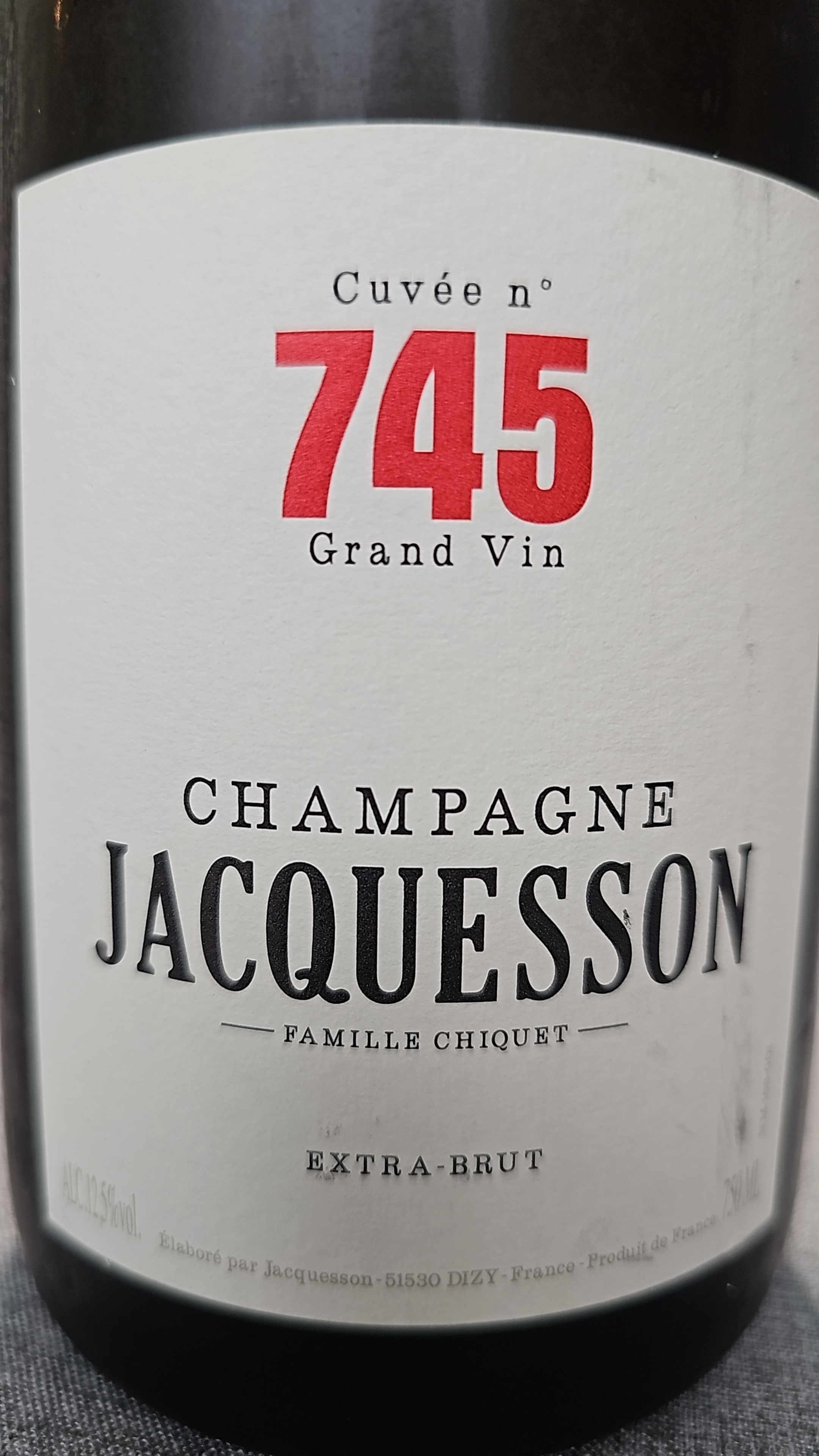 Jacquesson Cuvée 745(ジャクソン キュヴェ745) | Vinica 無料の