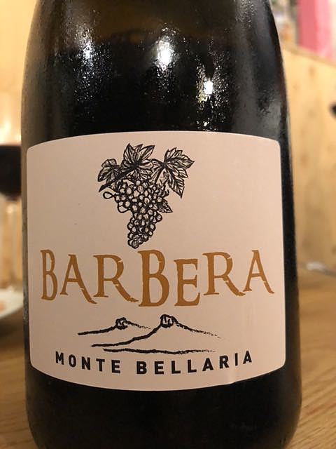 Monte Bellaria Barbera(モンテ・ベッラーリア バルベーラ)