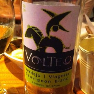 Volteo Verdejo Viognier Sauvignon Blanc(ボルテオ ベルデホ ヴィオニエ ソーヴィニヨン・ブラン)