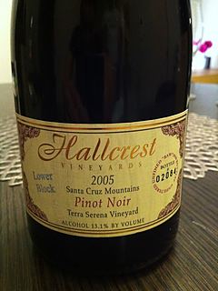 Hallcrest Santa Cruz Mountains Pinot Noir Terra Serena Vineyard Lower Block