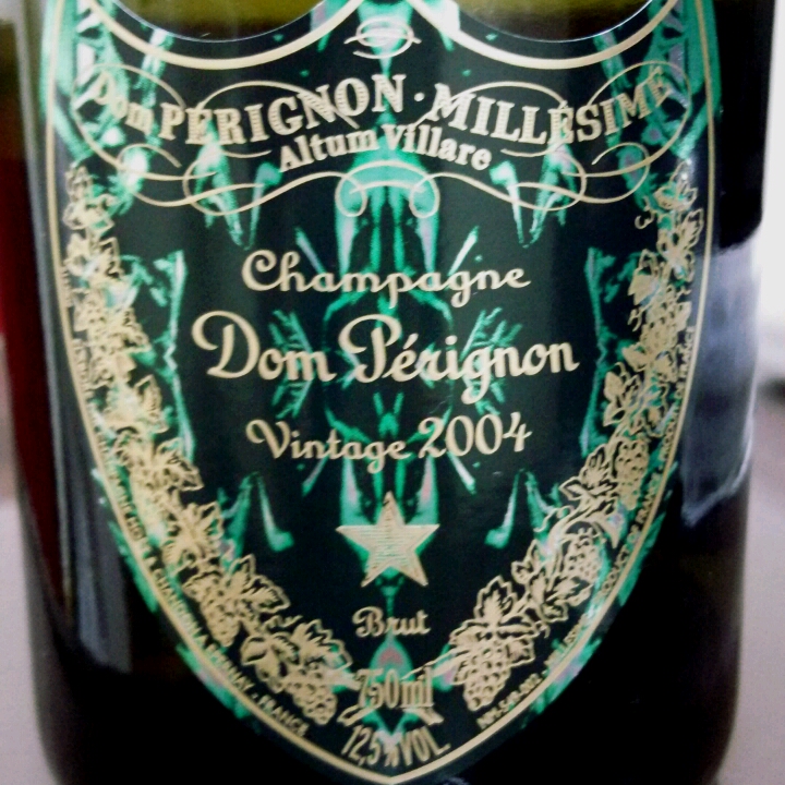 Dom Pérignon Vintage (Iris Van Herpen)(ドン・ペリニヨン | Vinica の正規品は正規取扱店で ドンペリニヨン 2004 イリスヴァンヘルペン ワイン