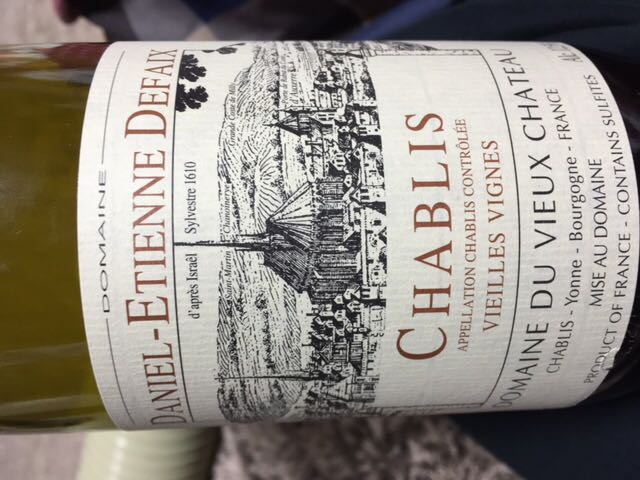 ダニエル・エティエンヌ・ドゥフェ　シャブリ　白ワイン Dom. Daniel Etienne Defaix Chablis Vieilles | Vinica 無料の