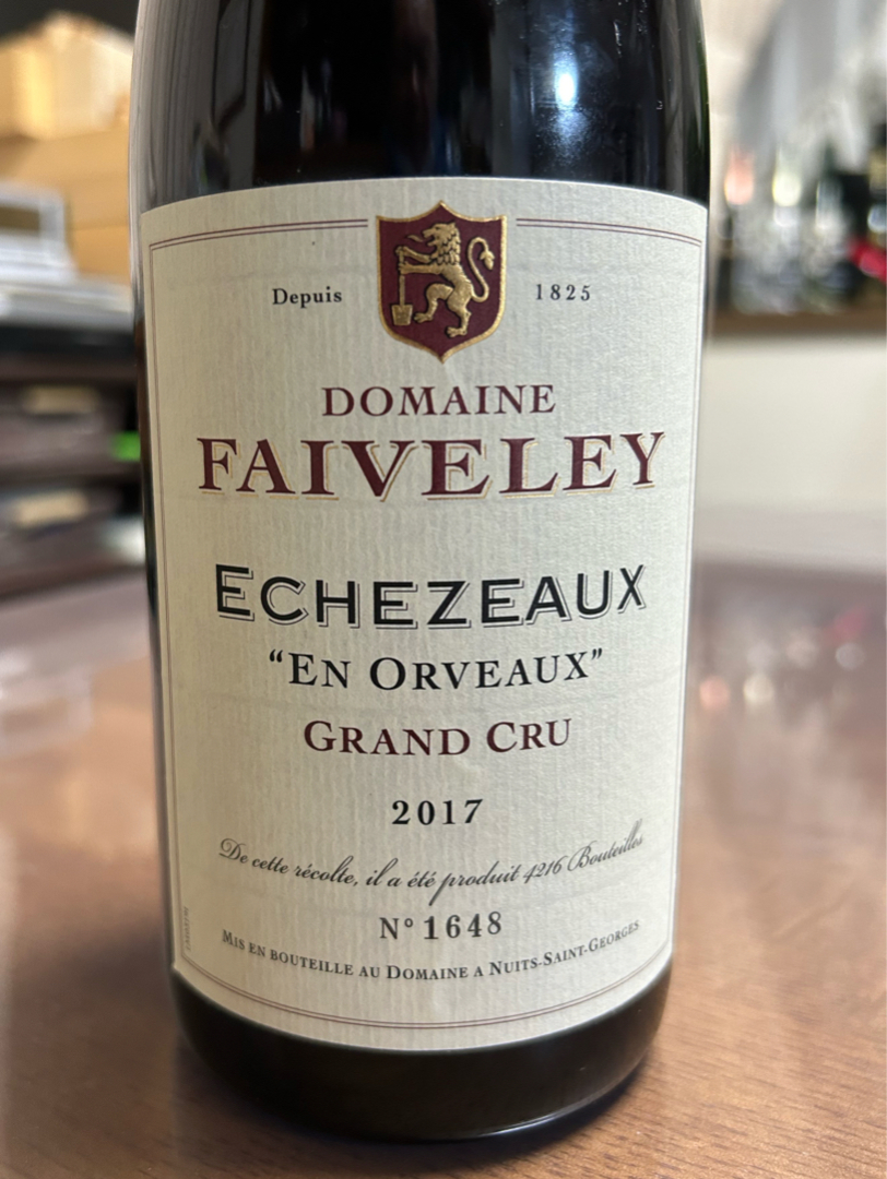 ドメーヌ フェヴレ エシェゾー アン オルヴォー 2016年 2018年 Dom. Faiveley Echézeaux Grand Cru En | Vinica 無料のワインアプリ