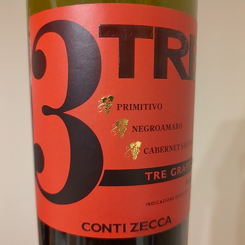 Conti Zecca Tre Grappoli(コンティ・ゼッカ トレ・グラッポリ)