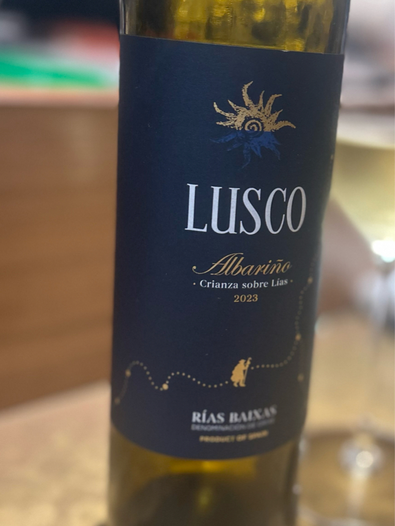 スペインワイン　lusco Lusco Albariño(ルスコ・アルバリーニョ) | Vinica 無料のワイン