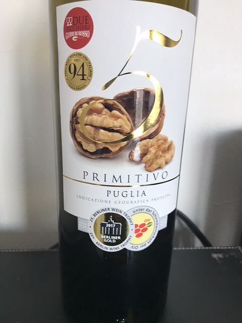 Cinque Noci Primitivo Puglia