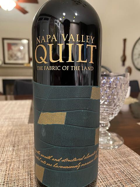 Quilt Napa Valley The Fabric of the Land Red Wine 2021