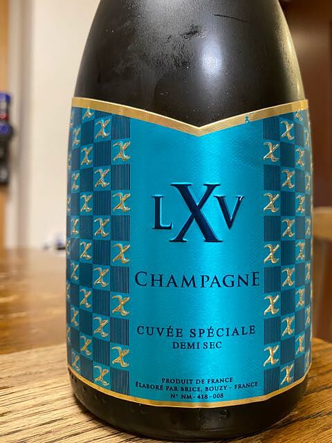 Xavier Louis Vuitton XLV Champagne Cuvée Spéciale Demi Sec(ザビエ・ルイ・ヴィトン シャンパーニュ キュヴェ・スペシャル ドゥミ・セック)