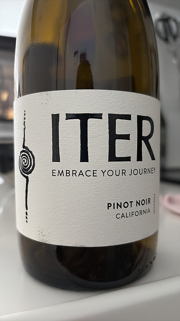 Iter California Pinot Noir