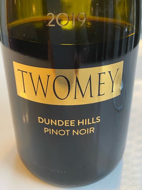 Twomey Dundee Hills Pinot Noir