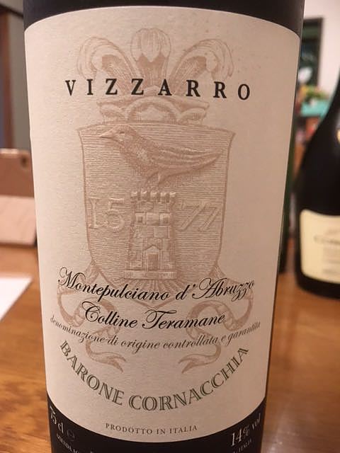 Barone Cornacchia Vizzarro Montepulciano d'Abruzzo Colline Teramane(バローネ・コルナッキア ヴィッザッロ モンテプルチャーノ・ダブルッツォ コッリーネ・テラマーネ)