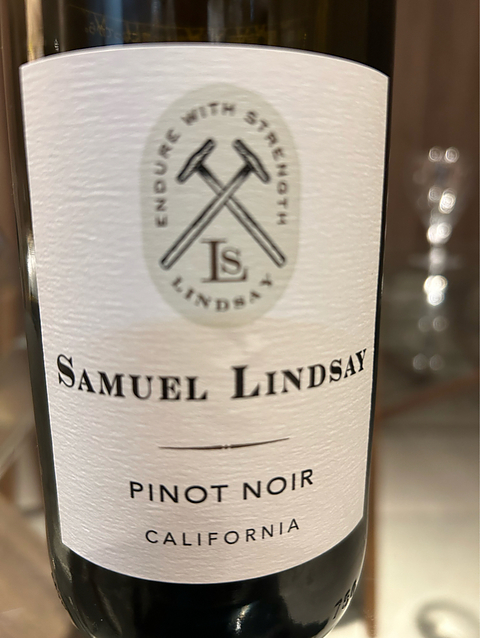 Samuel Lindsay Pinot Noir(サミュエル・リンゼイ ピノ・ノワール)