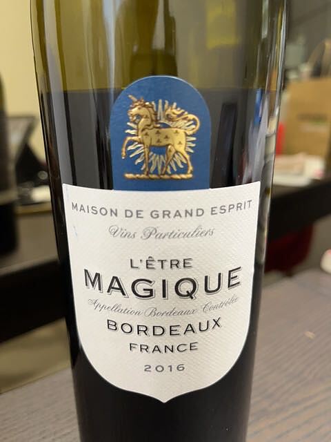Maison de Grand Esprit L'Être Magique Bordeaux Rouge
