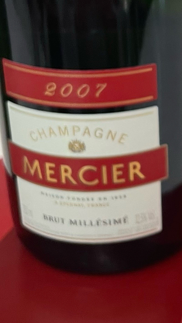 Champagne Mercier Brut Millésimé 2007(メルシエ ブリュット ミレジメ)