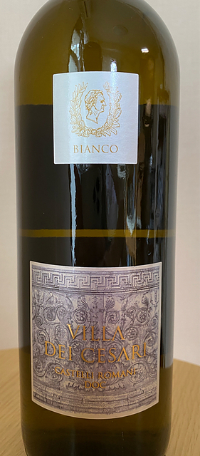 Villa dei Cesari Castelli Romani Bianco(ヴィッラ・デイ・チェザリ カステッリ・ロマーニ ビアンコ)