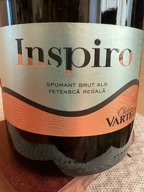 Ch. Vartely Inspiro Fetească Regală Spumant Brut Alb(シャトー・ヴァルテリー インスピロ フェテアスカ・レガーラ スプマンテ ブリュット)