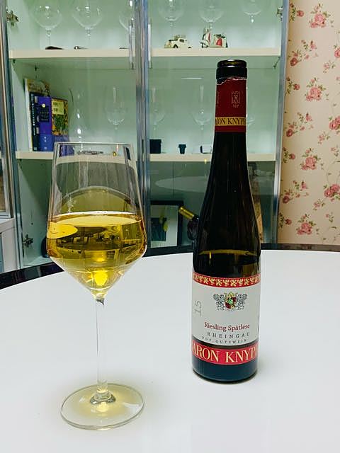 Baron Knyphausen Riesling Spätlese(バロン・クニプハウゼン リースリング シュペトレーゼ)