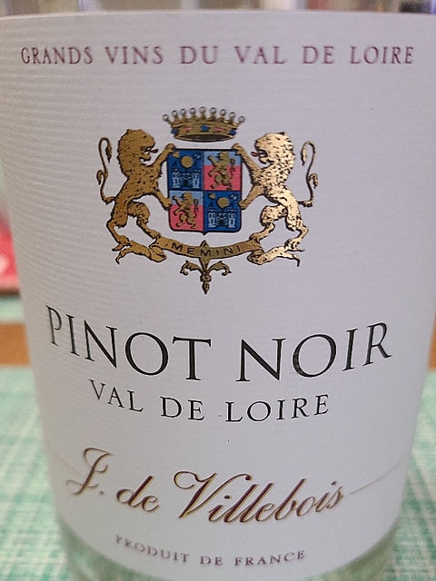 J. de Villebois Pinot Noir Val de Loire