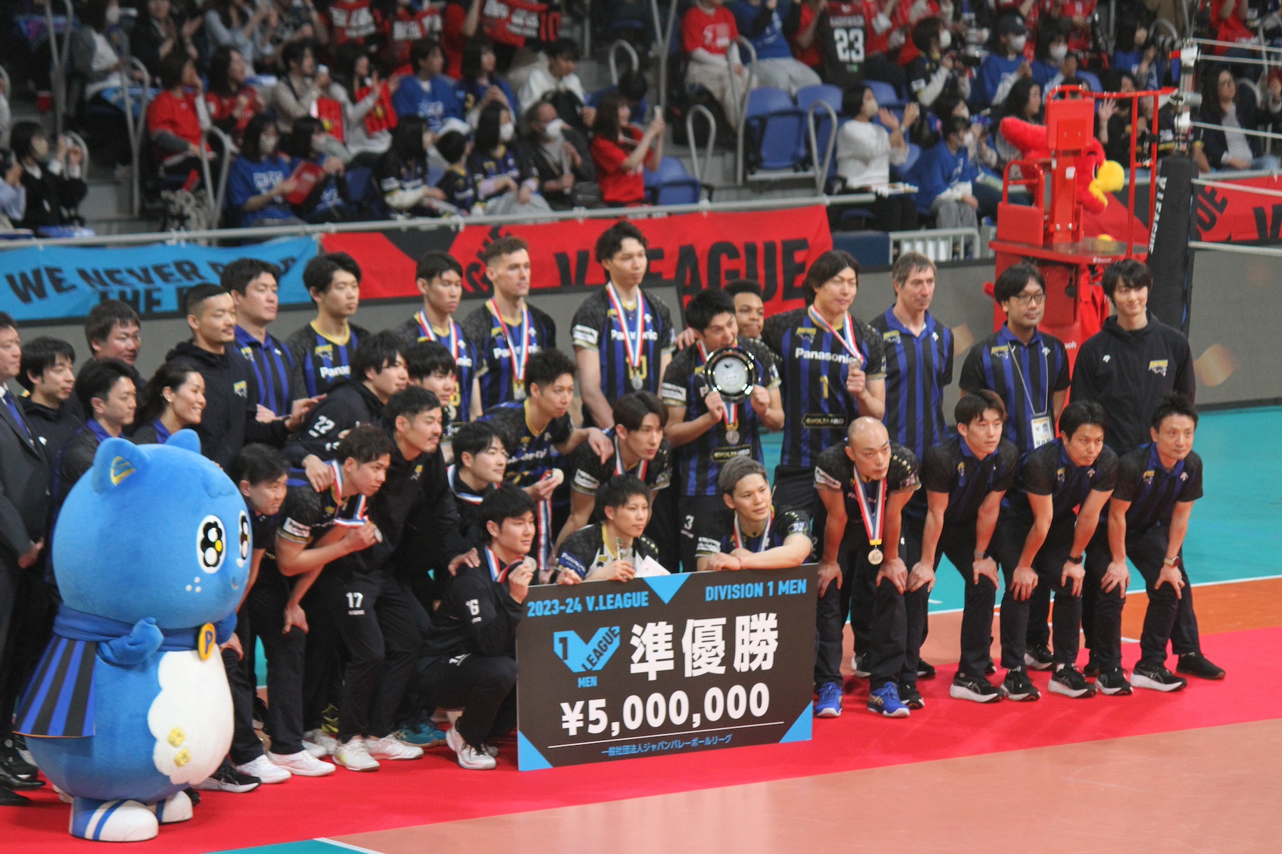 5季ぶりの王座奪還狙ったパナソニックパンサーズ 名将ティリ監督「船の