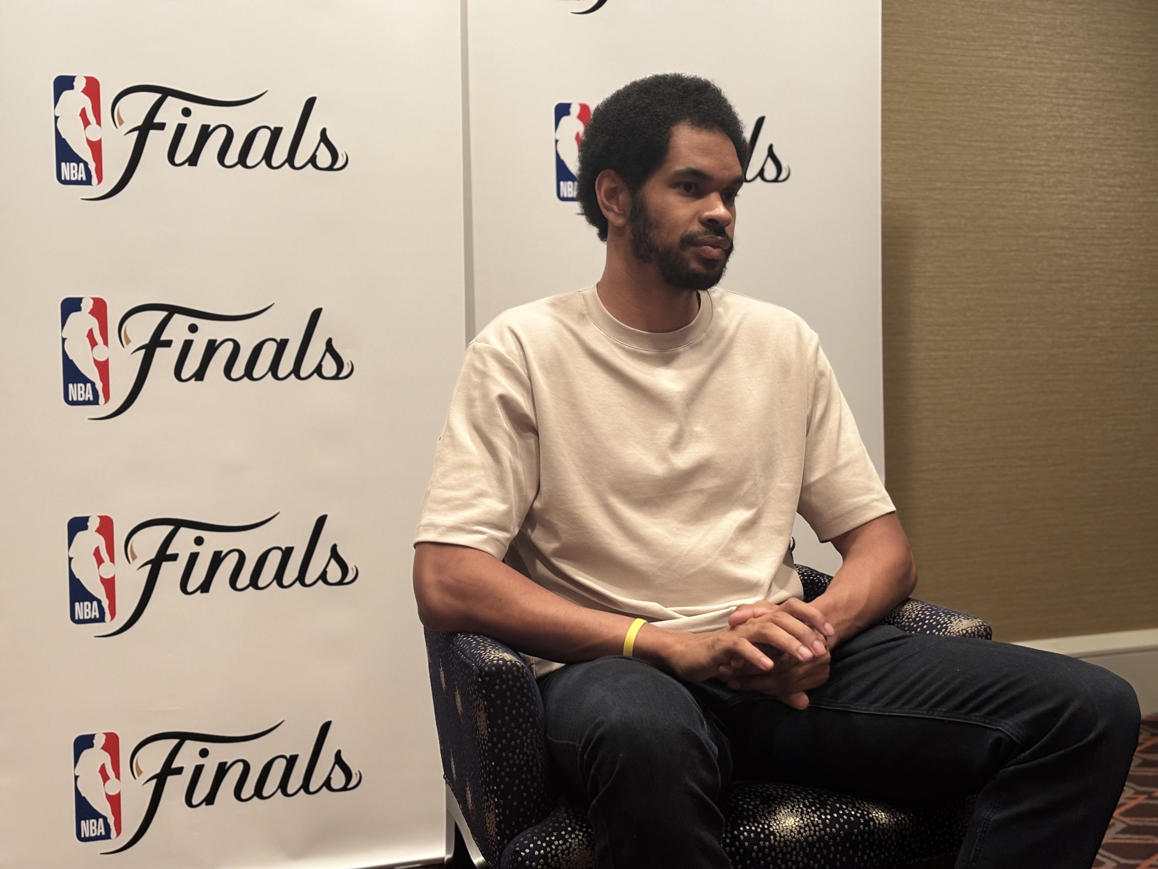 良い人オーラ全開 NBAジャレット・アレンは銀座の12階建て店舗に感動