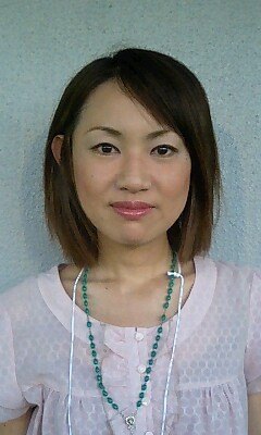 上岡真里江