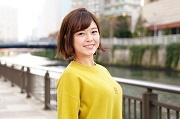 久下真以子