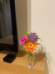 おうち花 おまかせ1000円分 0006 ちょっと飾るのにいいボリューム With Hana グリーンロード運営