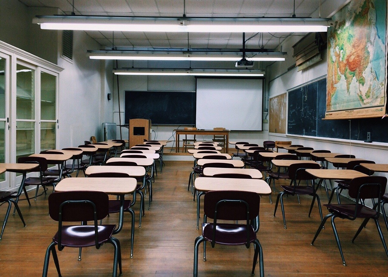 学校やカウンセリングに通っても埒が明かな