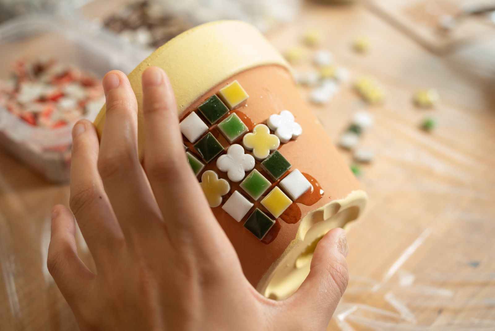 vol.16 タイルの植木鉢 - コラム 【WOMO】