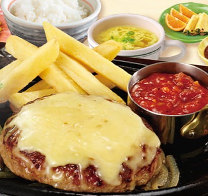 【新ランチメニュー】トマチービリーハンバーグランチ 〜ガーリックとトマトの濃厚旨味ソース〜のイメージ