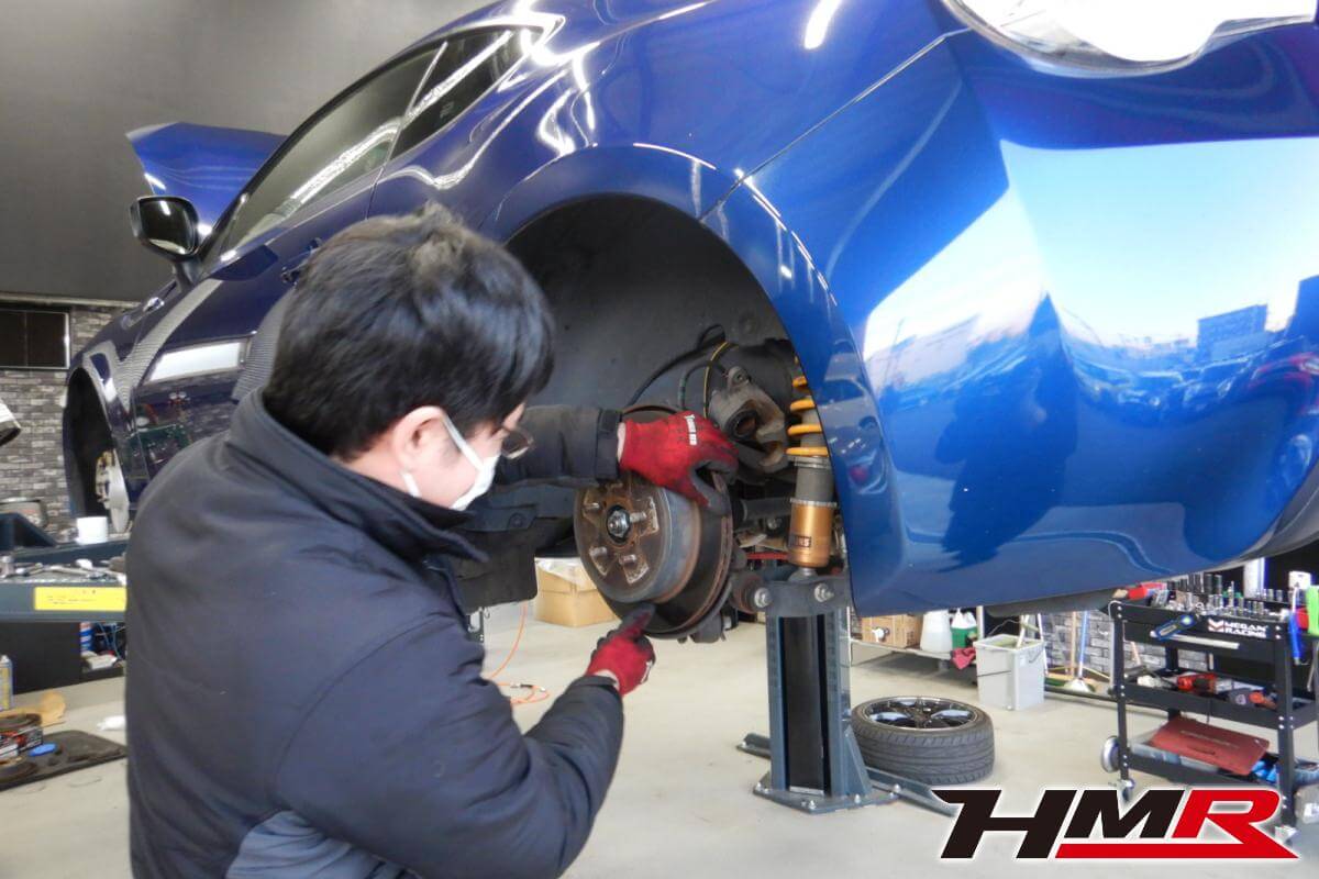 86(ZN6)の前後ブレーキパッド・ローター交換をお客様お持込で行いました