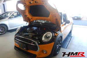 KW車高調を装着した、ミニクーパーSD 5ドア(F55)の納車前点検整備を行いました。