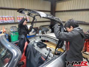S2000 (AP1) ガラス幌交換（AP2フレーム移植＆熱線取り付け）その１